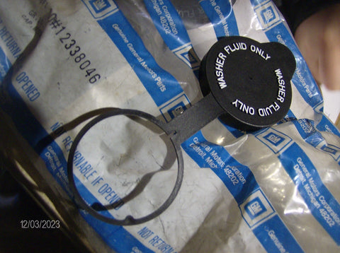 GM Windshield Wiper Washer Bottle Reservoir Tank Cap Top Cover Lid NOS 1976-90